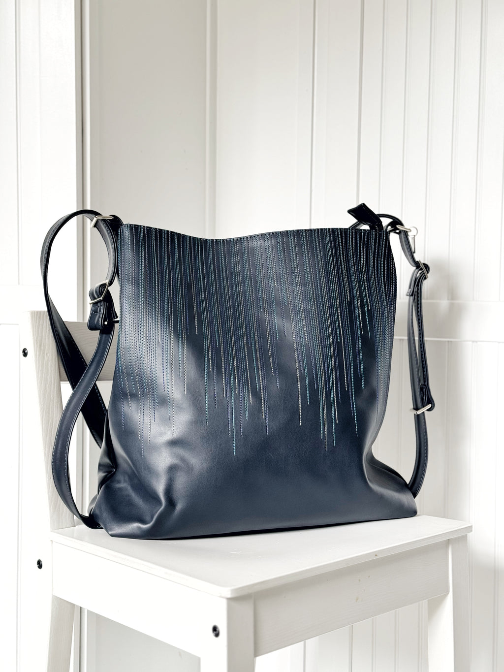 バッグ aki Aki Backpack – AnaA Shop